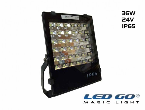 PP-36-24V LED PROJEKTÖR,42,5W,24V AC-DC,TEMPERLİ CAMLI,IP65